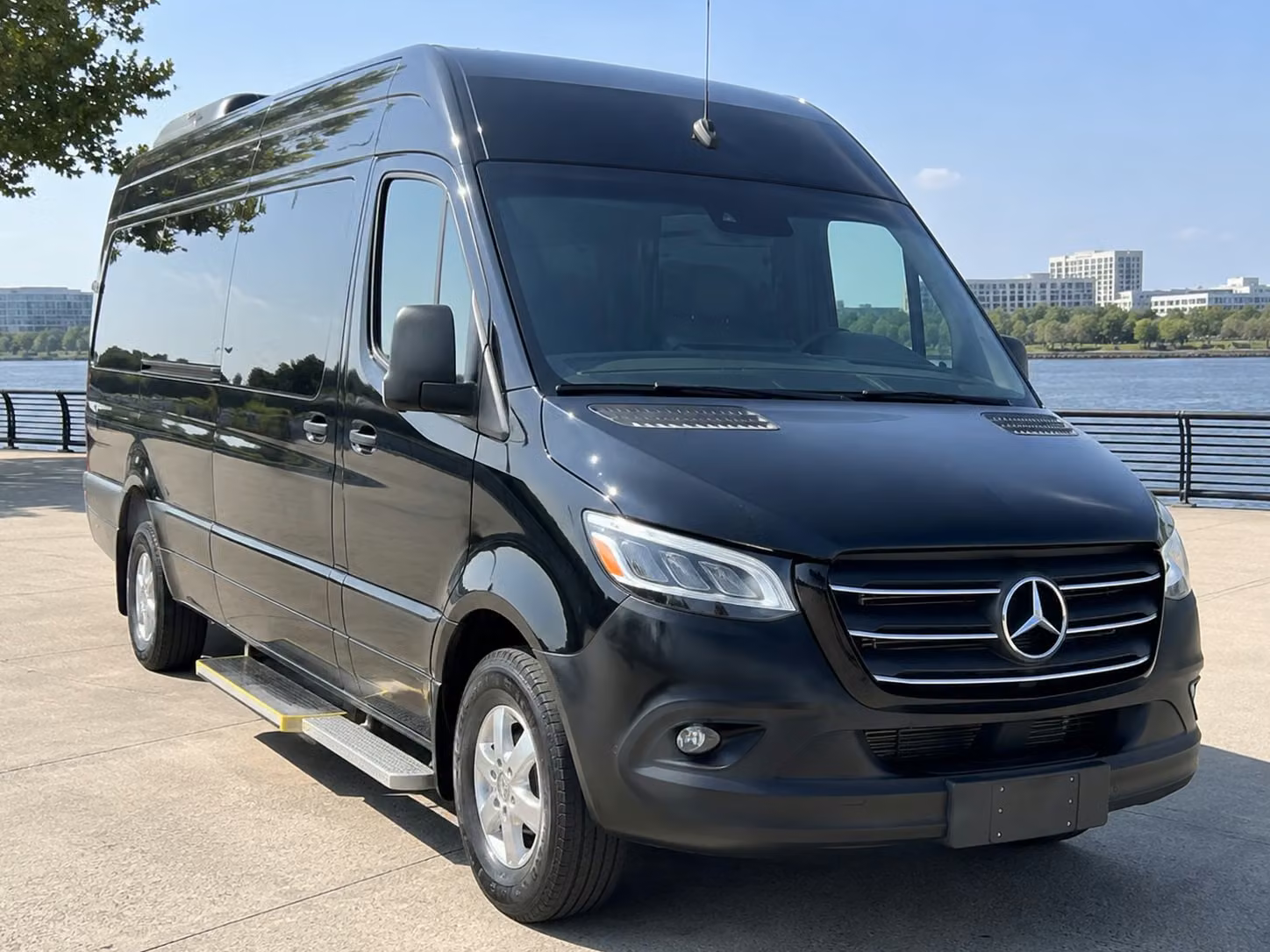 escondido sporting event transportation